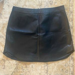 BB Dakota Leather Skirt, size 8